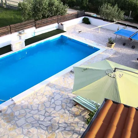 House With A Pool Eva Villa *